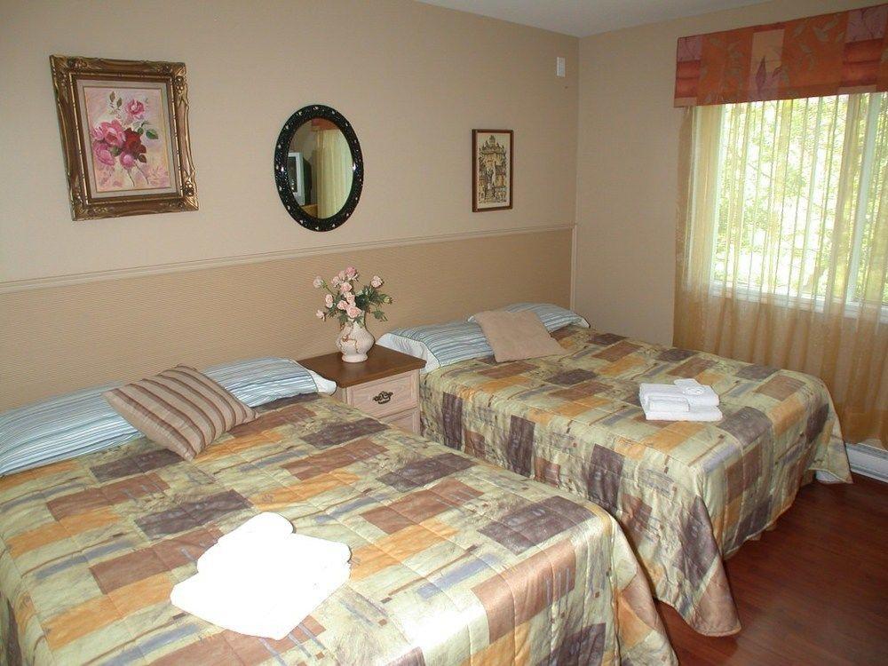 Motel Derfal Repentigny Exterior photo