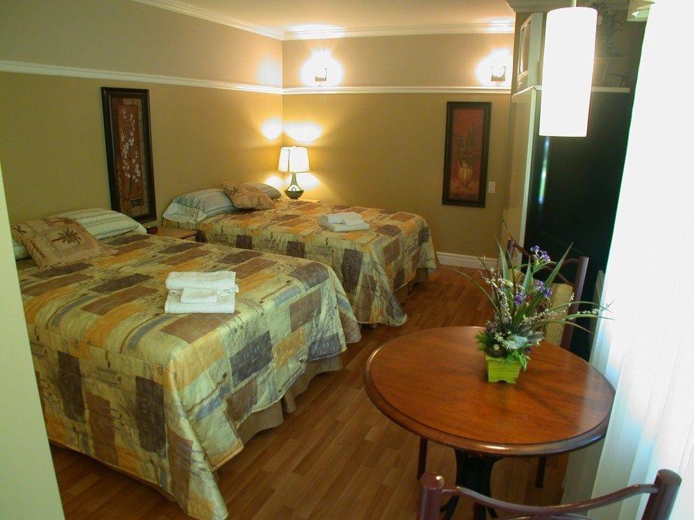 Motel Derfal Repentigny Exterior photo