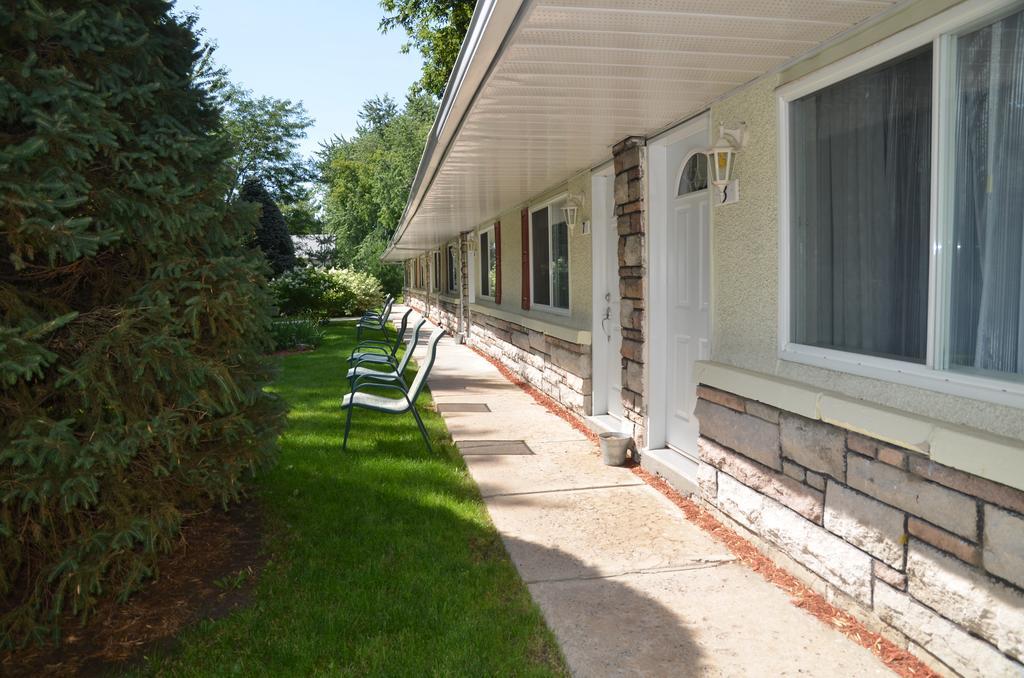 Motel Derfal Repentigny Exterior photo