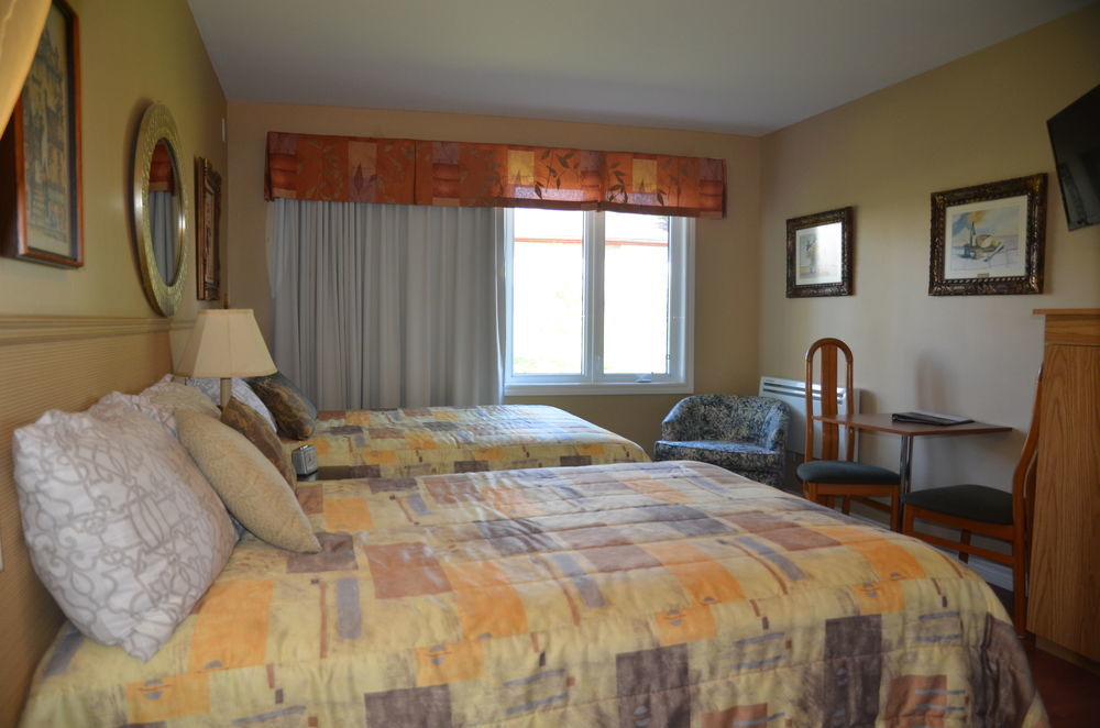 Motel Derfal Repentigny Exterior photo